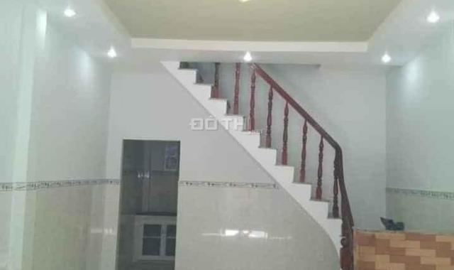 Cần tiền bán gấp căn nhà đường Nguyễn Văn Lượng, Gò Vấp. Diện tích 76.5m2, giá 1.56 tỷ, có sổ riêng