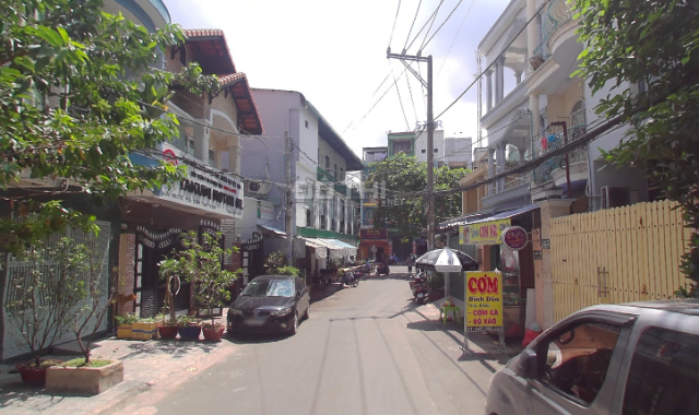 Bán gấp nhà đường Nguyễn Gia Trí, Q. Bình Thạnh, SHR, DT 63m2, giá 2.5 tỷ, LH 0399482580