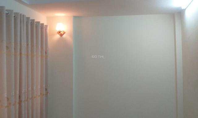 Nhà mới, siêu đẹp, 2 mặt thoáng phố Phương Mai, Đống Đa 30m2 x 5T, giá 2.6 tỷ