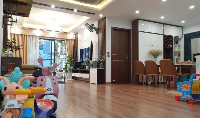 Bán cắt lỗ căn 90m2 3PN full nội thất đẹp, giá 2.79 tỷ CHCC Goldseason 47 Nguyễn Tuân, Thanh Xuân