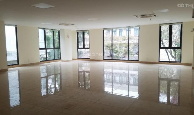 Cho thuê mặt bằng chung cư tại Phường Quảng An, Tây Hồ, Hà Nội diện tích 180m2 giá 300 nghìn/m2/th