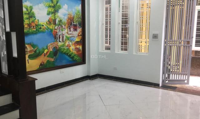 Bán nhà Tả Thanh Oai, Thanh Trì (cách cầu Tó - Đại Thanh 1 km), 33m2, 5 tầng, ngõ thẳng đẹp