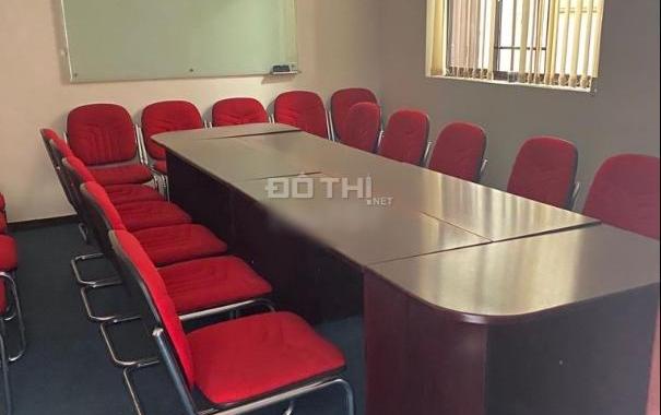 Cho thuê 30m2 mặt bằng văn phòng ngay trung tâm Nguyễn Thị Minh Khai, Q1