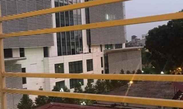 Nhà vip Ông Ích Khiêm, Ba Đình, 48m2, 7 tầng thang máy - ô tô đỗ cửa, giá 10.4 tỷ