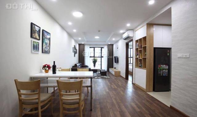 Cho thuê căn hộ chung cư Golden Land Nguyễn Trãi, 2PN, 93m2, căn góc sáng thoáng đầy đủ nội thất