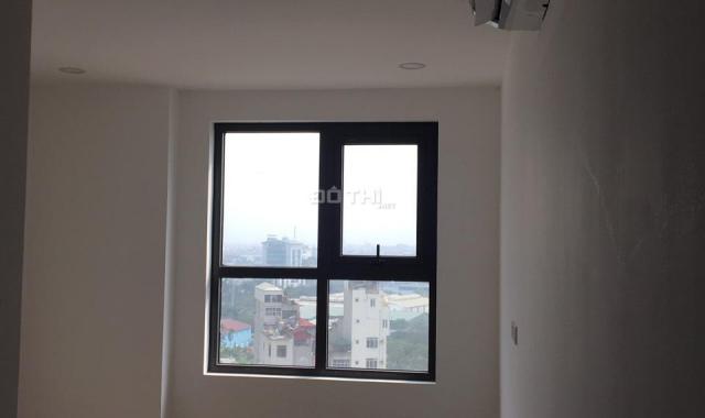 Gia đình cần bán rất gấp căn hộ 72m2, view hồ điều hòa trung tâm quận Cầu Giấy, giá 1.6 tỷ