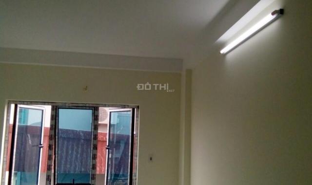 Bán nhà mới 5T*33m2, Hữu Hòa, Thanh Trì, 5m ra ô tô. Thiết kế hiện đại, sang trọng, giá 2,36 tỷ