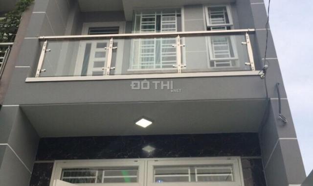 Cần bán nhà Hoàng Văn Thụ, Phú Nhuận 54m2, 3 lầu, mặt tiền 4, giá 6,3 tỷ(thương lượng)