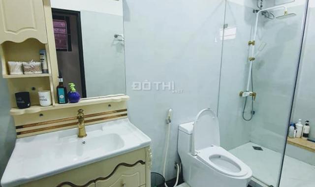 Hot, bán nhà mới koong phố Kim Ngưu, 41m2, 5 tầng, 4.6 tỷ