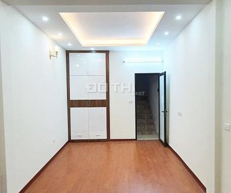 Cực phẩm gần Ngã Tư Sở, 5m ra đường ô tô, 30m mặt phố Thượng Đình 36m2, 3.28 tỷ, LH: 0812612555