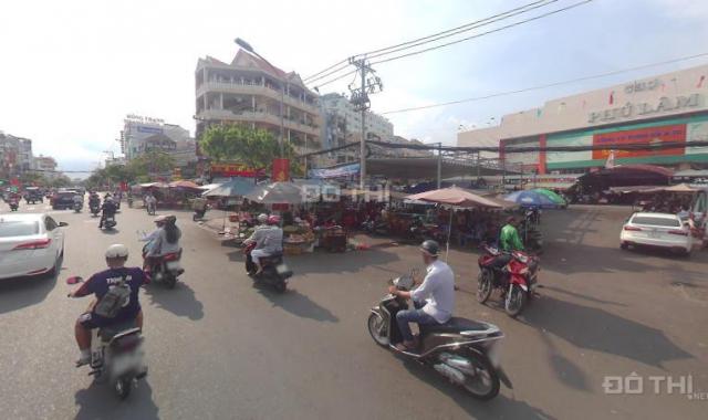 Nhà mặt chợ Phú Lâm, 4x18m, 1 trệt 3 lầu ST, P13 - Q6