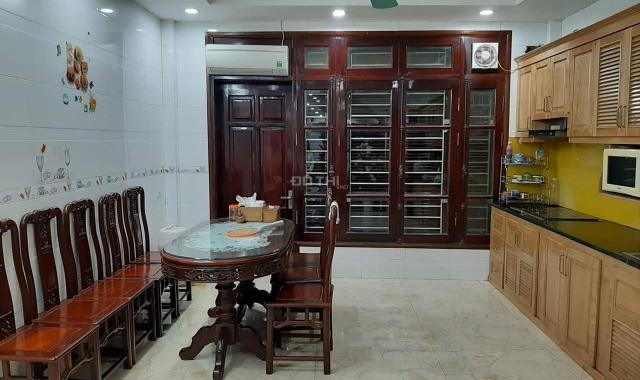 Kinh doanh tốt phân lô ô tô tránh, trung tâm Trường Chinh, Đống Đa 46m2 x 3 tầng giá nhỉnh 6 tỷ