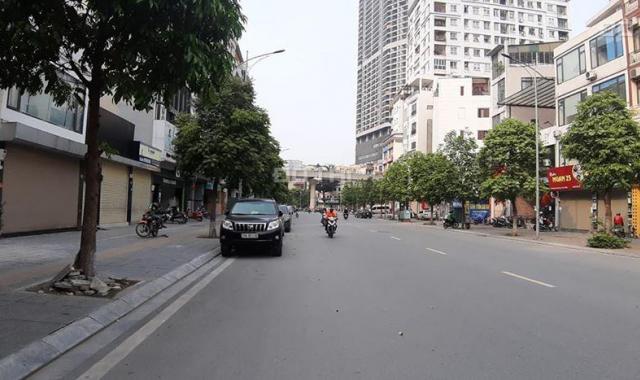 Mặt phố Khúc Thừa Dụ, đường rộng vài chục mét, vỉa hè lớn, KD siêu lợi nhuận 60m2