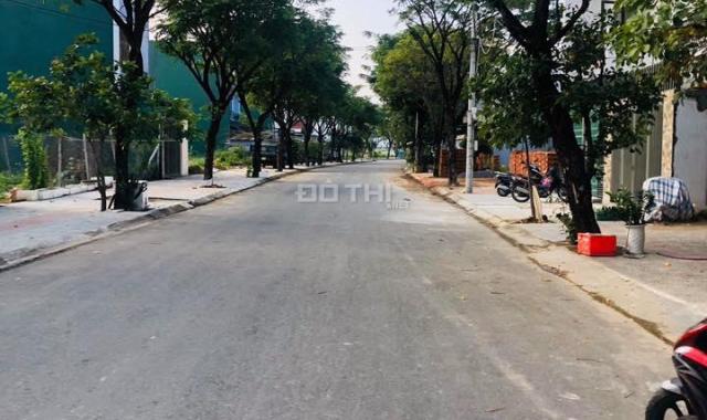 Bán đất đường 7m5 Phan Triêm thông dài đối lưng Võ Chí Công, sát sân vận động Hòa Xuân chỉ 2,65 tỷ