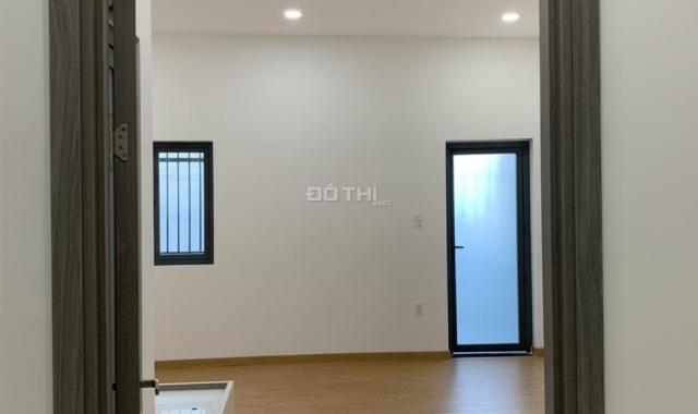 Nhà bán 1 trệt 2 lầu, khu đô thị thương mại Nhà Xinh Residential đường Đinh Đức Thiện