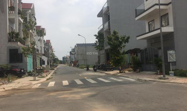 Bán lô đất nền sổ hồng riêng giá rẻ đầu tư 65.5 m2 tại Phú Hồng Thịnh 9, Dĩ An