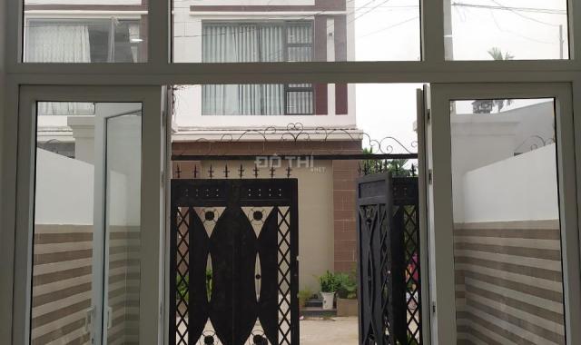 Bán nhà riêng tại đường Thạnh Lộc 13, Phường Thạnh Lộc, Quận 12, Hồ Chí Minh, DT 60m2, giá 3.5 tỷ