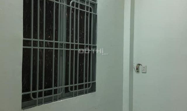 Cho thuê nhà Phú Hòa, vị trí cạnh KDC Phú Hòa 1, có 3 phòng ngủ, 2wc, giá thuê 3.5tr/tháng