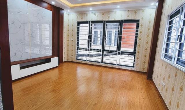 Bán nhà Nguyễn Khoái 48m2, 4T, MT 4.5m, nhà xây mới, gần phố, 3.15 tỷ