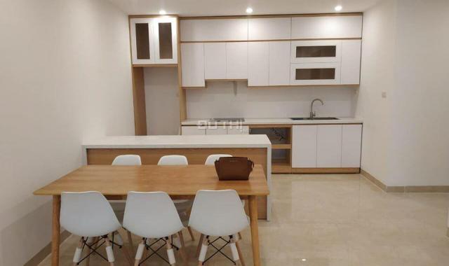 Cho thuê căn hộ Center Point, 110 Cầu Giấy, Hà Nội 80m2 đủ đồ