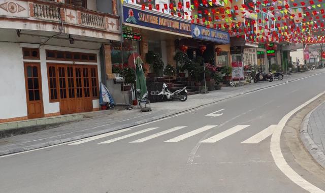 Cần bán gấp mảnh đất đẹp tại trung tâm thị trấn Sa Pa, Lào Cai. Kinh doanh khách sạn nhà hàng đỉnh