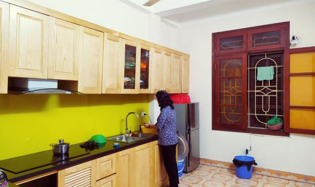 Bán nhà Khuất Duy Tiến 45m2, 5 tầng đường ô tô tránh nhau kinh doanh, giá 6.7 tỷ