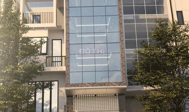 Bán tòa nhà căn hộ DV 8 tầng thang máy Trần Quang Diệu, Đống Đa, giá 19 tỷ - LH: Em Cúc 0768940000