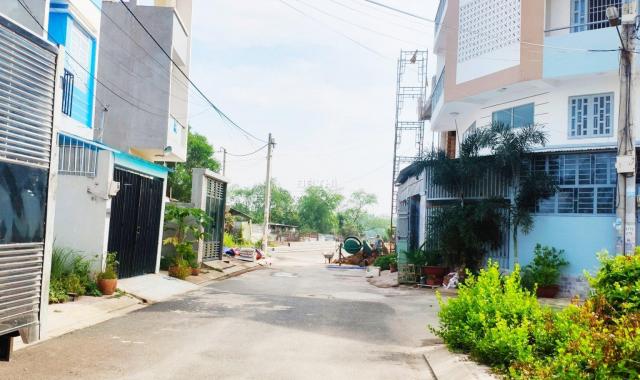 Lô đất 1 sẹc Bưng Ông Thoàn 68,2m2, KDC Samsung Village, P. Phú Hữu, Quận 9