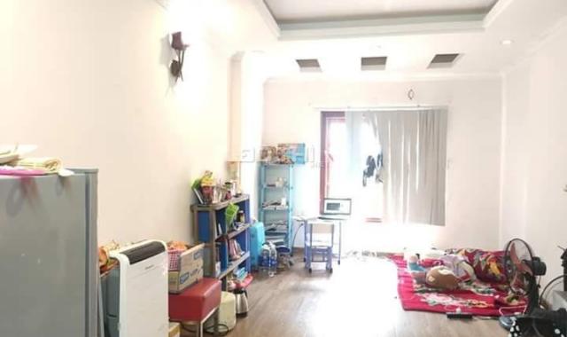 Bán gấp nhà Lạc Trung, gần phố, 2 thoáng, 31m2, giá 2.5 tỷ. LH Minh 0936419288