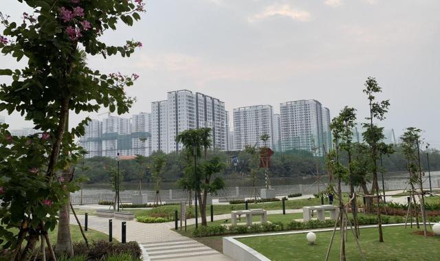 Bán căn hộ cao cấp Riverpark Premier, Phú Mỹ Hưng, view hồ bơi. Khai thác hợp đồng thuê dài hạn