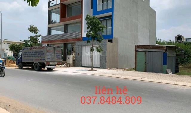 Năm ngoái tôi có mua đất 75m2 đầu tư nhưng giờ tôi đang cần tiền xây nhà nên bán lại giá vốn 3.3 tỷ