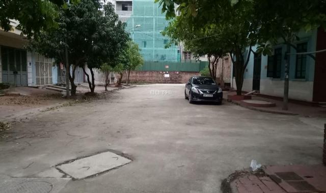 Bán nhà Phùng Khoang - Thanh Xuân, nhân lô, ô tô vào nhà, 43m2 xây 4T, giá 5.4 tỷ. 0916701128