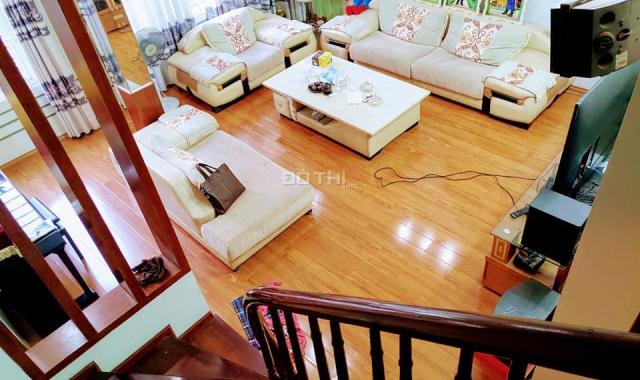 Nhà cực đẹp gara ô tô, full tiện ích đường Láng, Đống Đa 65m2 x 5T, giá 8.8 tỷ, LH: 0842063837