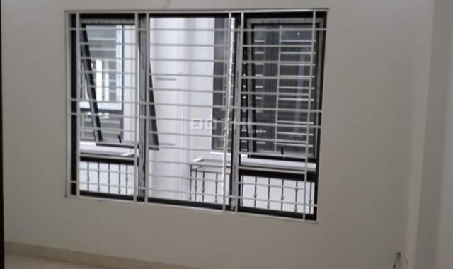 Tôi cần bán gấp nhà phố Yên Nghĩa, 33m2*4T oto vào nhà, giá chỉ hơn 1 tỷ, LH 0338994026