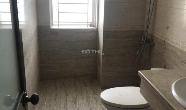 Bán căn chung cư tòa K2 KĐT Việt Hưng, Long Biên, DT: 76m2, giá: 1,27 tỷ. LH: 0971902576