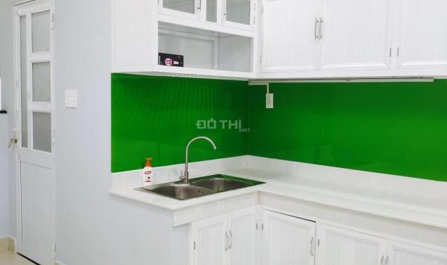 Nhà mới có nội thất xịn, 50m2, 5,5 tỷ(TL) đường Chiến Thắng, Phú Nhuận