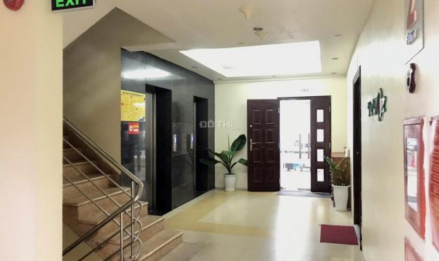 Chủ nhà cho thuê 75m2 VP tại phố Thái Hà,Giá 16.5 triệu/tháng. LH 098.664.6169