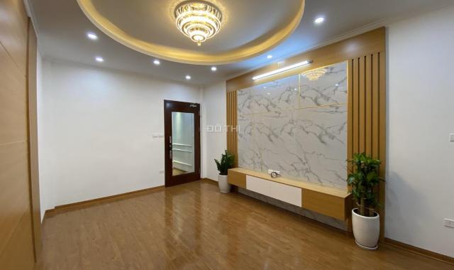 Bán nhà mặt ngõ phố Khương Đình, Thanh Xuân, DT 60m2, 5 tầng mới, KD rất tốt, ô tô đỗ cửa, 6.8 tỷ