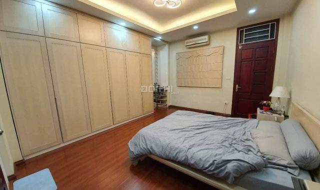 Bán nhà Phạm Ngọc Thạch, 36m2, 5 tầng, lô góc, kinh doanh, giá cực rẻ chỉ 3 tỷ