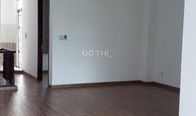 Bán nhà MT đường Nguyễn Hồng Đào, P 14, Tân Bình. DT 5.5 x 13m(trệt, 3 lầu) giá 19.5 tỷ TL