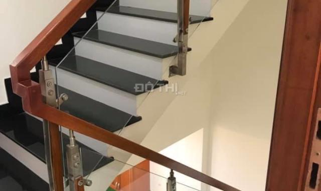 Bán gấp nhà Thống Nhất, P16, Gò Vấp. SHR, 50m2, giá TT 1tỷ4. LH: Ngọc