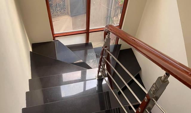 Bán nhà Đông Tác lô góc nhà đẹp ở ngay 48m2 x 5T, giá 4.85 tỷ