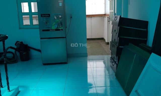 Bán tòa nhà văn phòng 7 tầng giá quá rẻ chỉ 32,5 tỷ MT Nguyễn Cửu Vân, đất công nhận 140m2