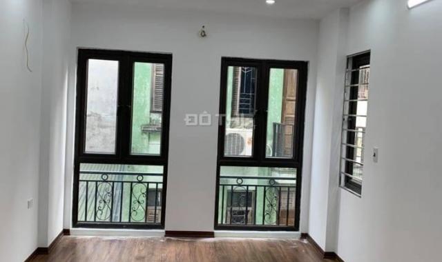 Nhà phố Hoàng Mai DT 36 m2, 5 tầng, mới đẹp, về ở luôn