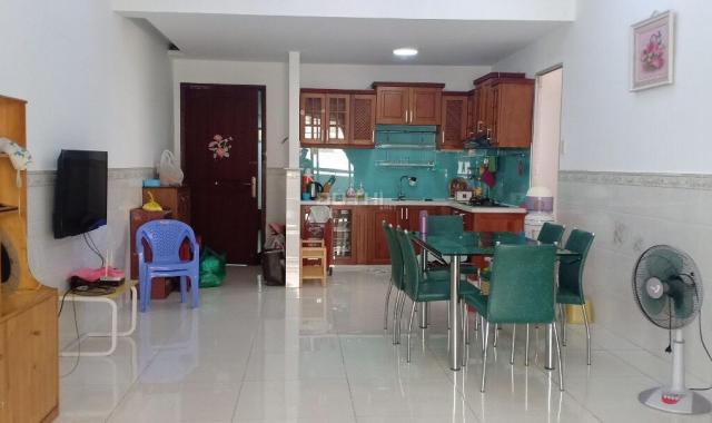 Cho thuê C/C Vạn Đô, Quận 4, 1 PN, nội thất cao cấp, giá cho thuê cực rẻ. LH: 0906735933