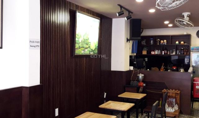 Sang nhượng quán cafe đường Nguyễn Trường Tộ, P12, Q. 4, full NT, giá rẻ