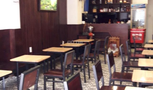 Sang nhượng quán cafe đường Nguyễn Trường Tộ, P12, Q. 4, full NT, giá rẻ