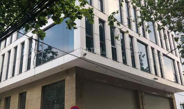 Cho thuê tòa building VP phố Khuất Duy Tiến, Thanh Xuân DT 200m2, 7 tầng, MT 20m giá 200tr/th