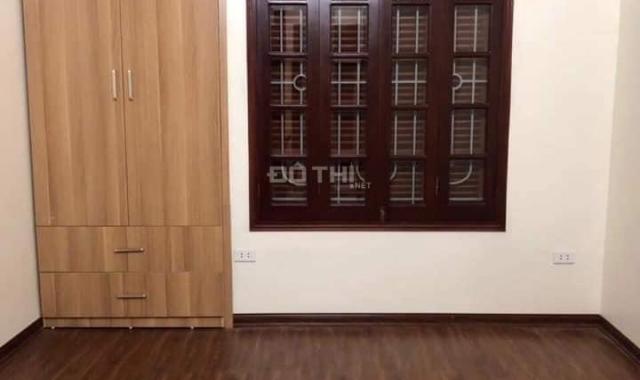 Bán nhà đẹp trung tâm Ngã Tư Sở 40m2, 3 tỷ 6