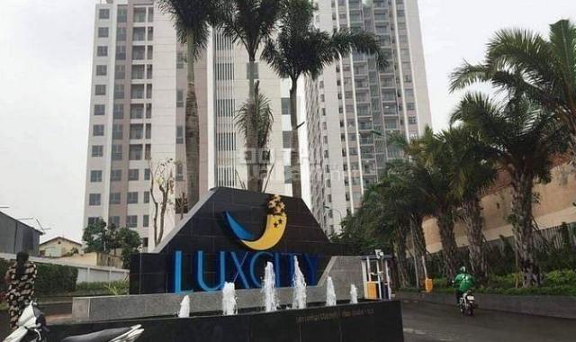 Cao ốc văn phòng Luxcity mới hoàn thiện sàn trống suốt. LH 0909.44.8284 Hiền